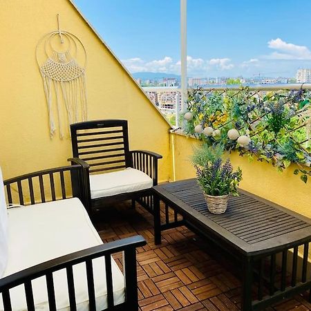 Stylish Magenta Apartment - Terrace & Free Parking 索菲亞 外观 照片