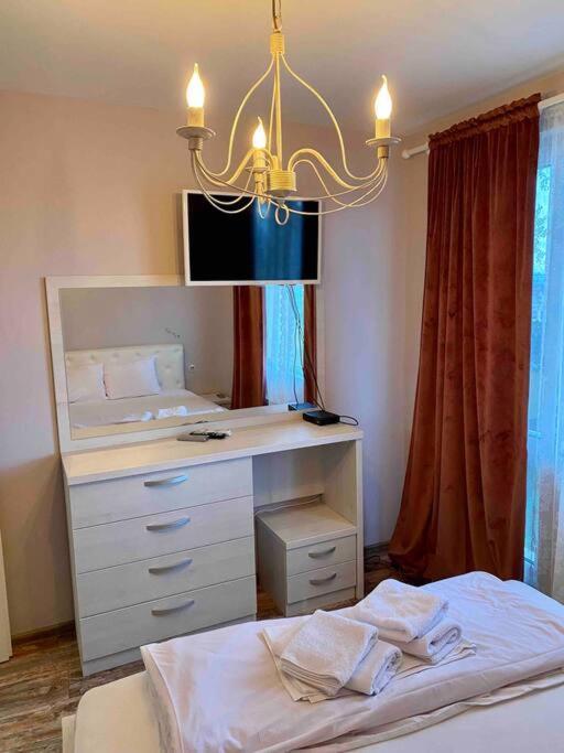 Stylish Magenta Apartment - Terrace & Free Parking 索菲亞 外观 照片
